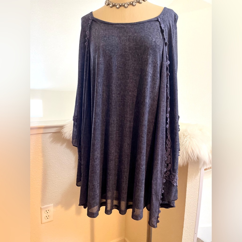 NWT L Blue Pretty Angel Lace Comfortable Versatile Tunic HTF RARE - Picture 2 of 9